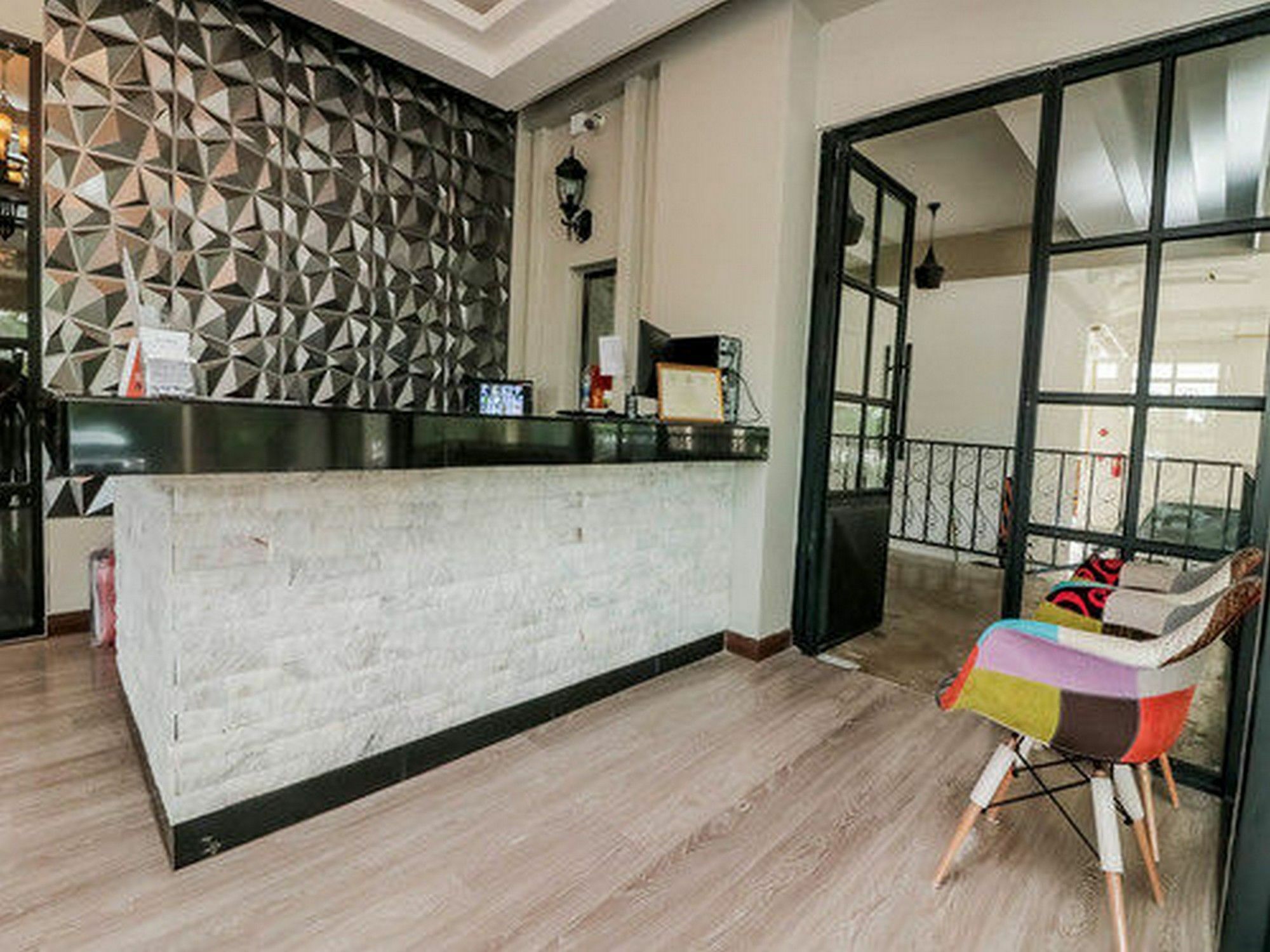 Marisa Residence Bangkok Exterior foto