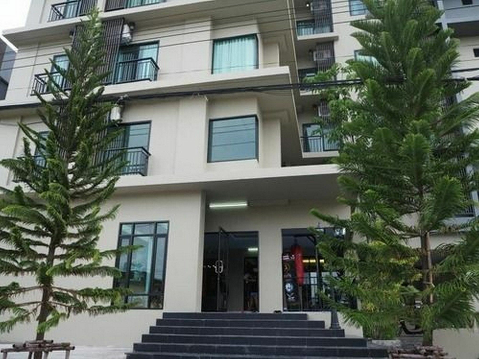 Marisa Residence Bangkok Exterior foto